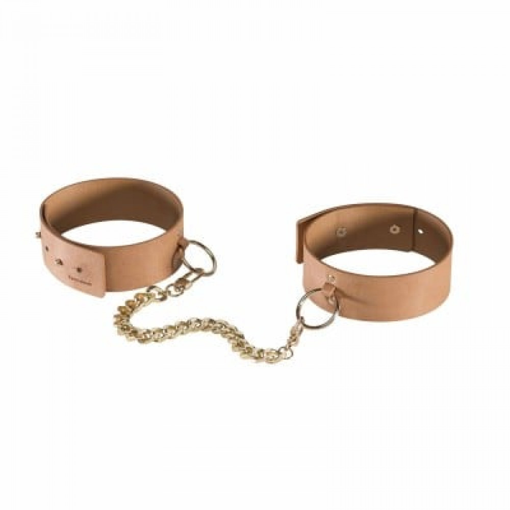 Эротическое белье - Наручники Bijoux Indiscrets MAZE - Wide Cuffs Brown, экокожа, стильные браслеты 3