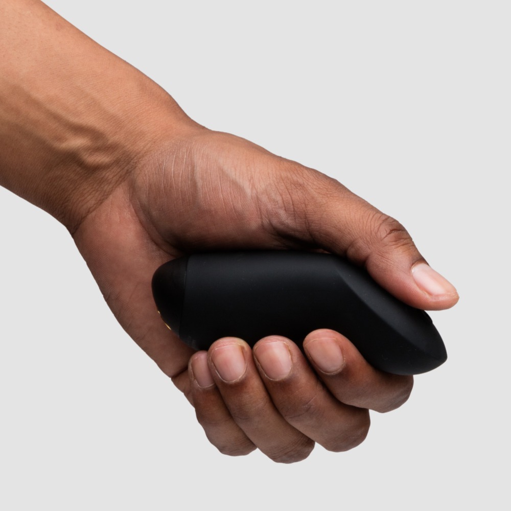 Игрушки для пар - Вибратор для пар We-Vibe Chorus Pro Satin Blackс пультом и приложением, черный 6