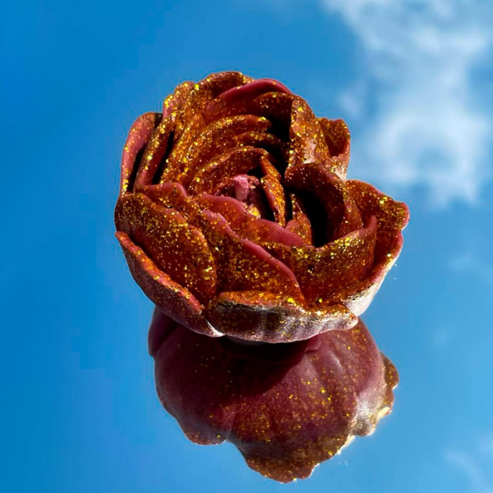 Різне - Свічка низькотемпературна у вигляді троянди з глітером GlowKink бордова, М 55