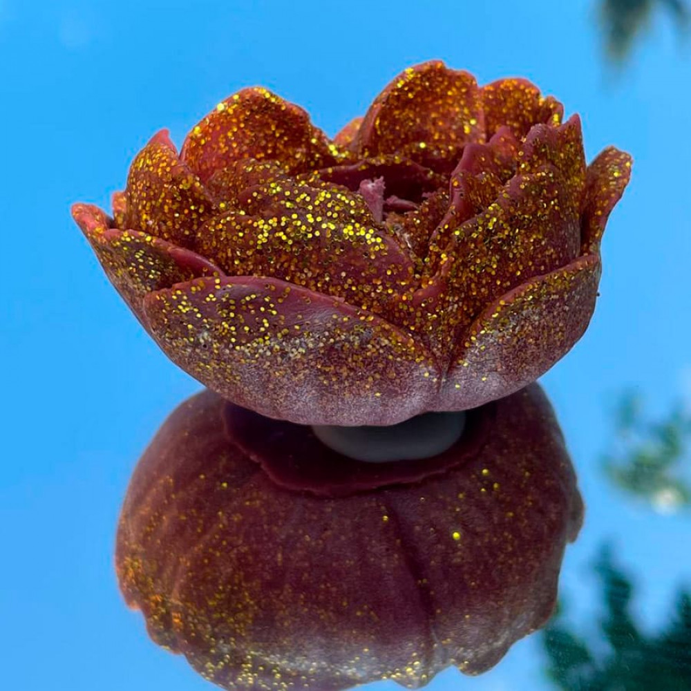 Різне - Свічка низькотемпературна у вигляді троянди з глітером GlowKink бордова, М 15