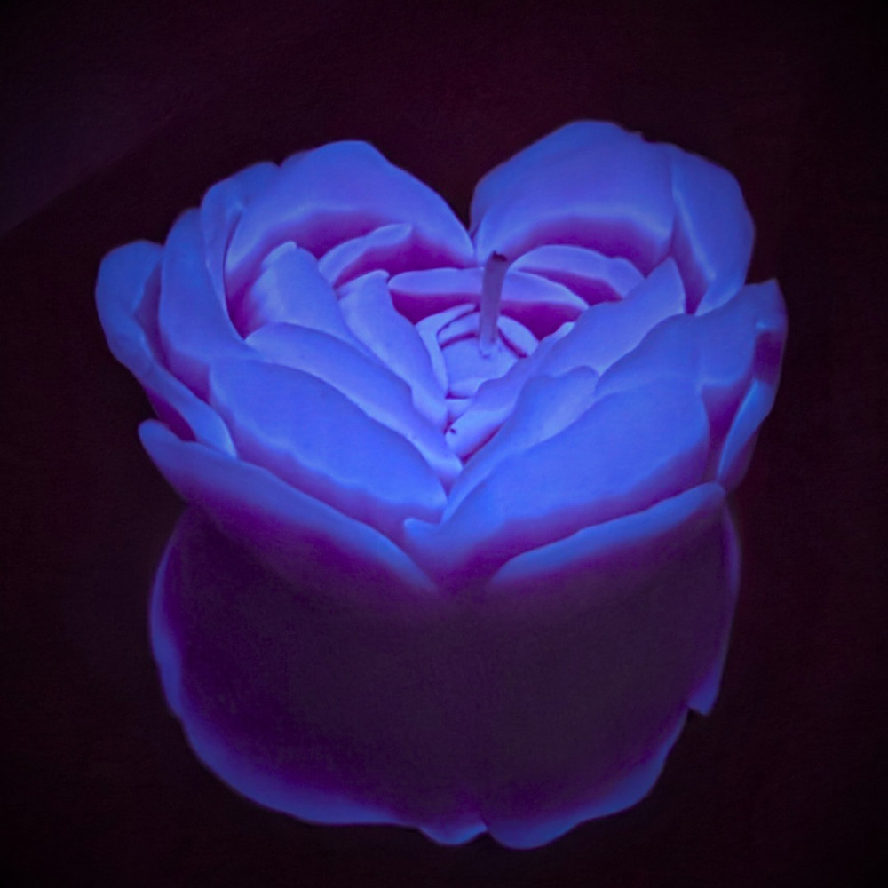 Різне - Cвiчка люмінісцентна низькотемпературна GlowKink фіолетова, М