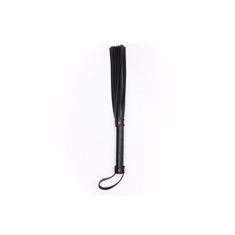 БДСМ игрушки - Флоггер с красным сердцем DS Fetish Flogger black with red heart 3