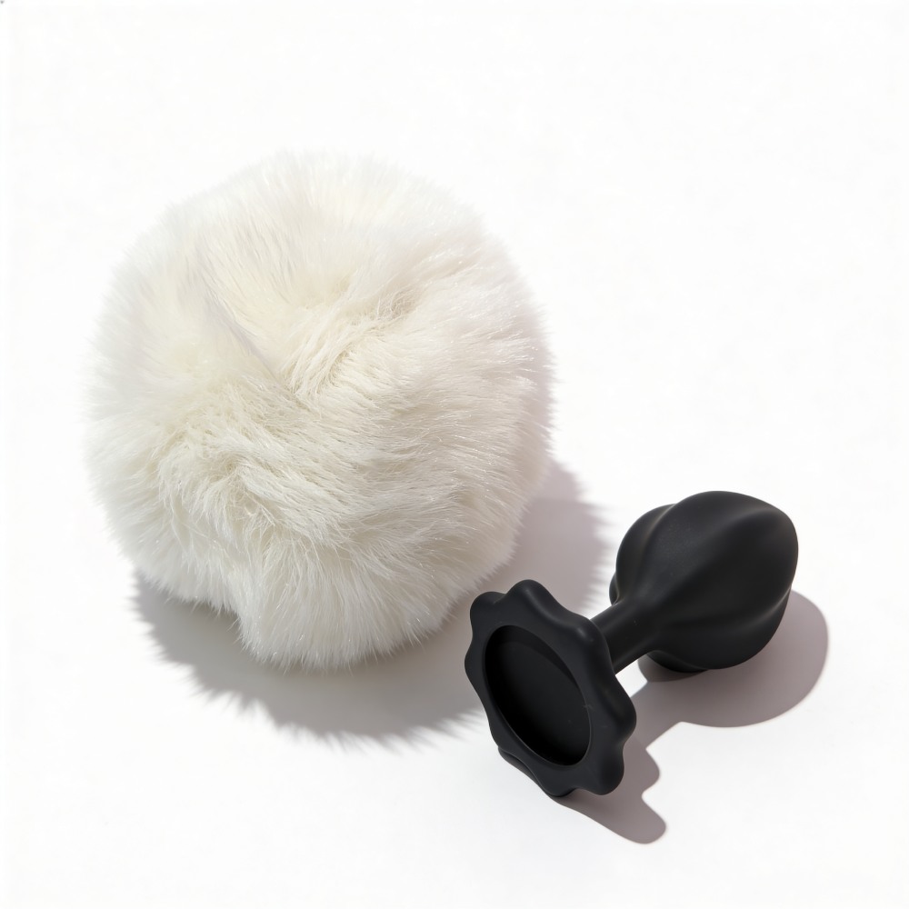 Анальные игрушки без вибрации - Анальная пробка рельефная ALUME, S, черная с белым пушком и сменным прозрачным камнем, 7 х 2,8 см 5