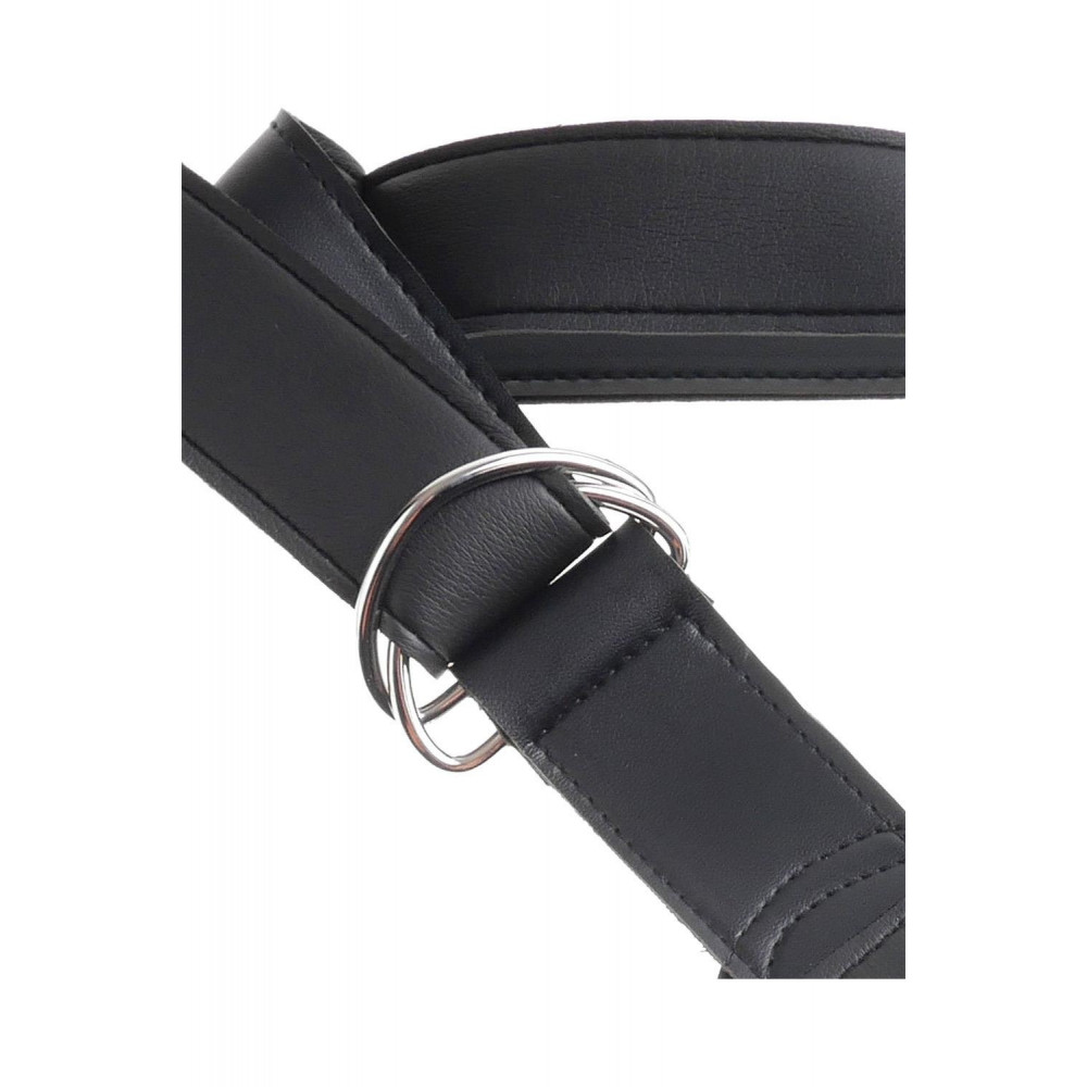 Різне - Страпон реалістичний Pipedream King Cock Strap-On з кільцевим кріпленням, на трусиках, бежевий 4