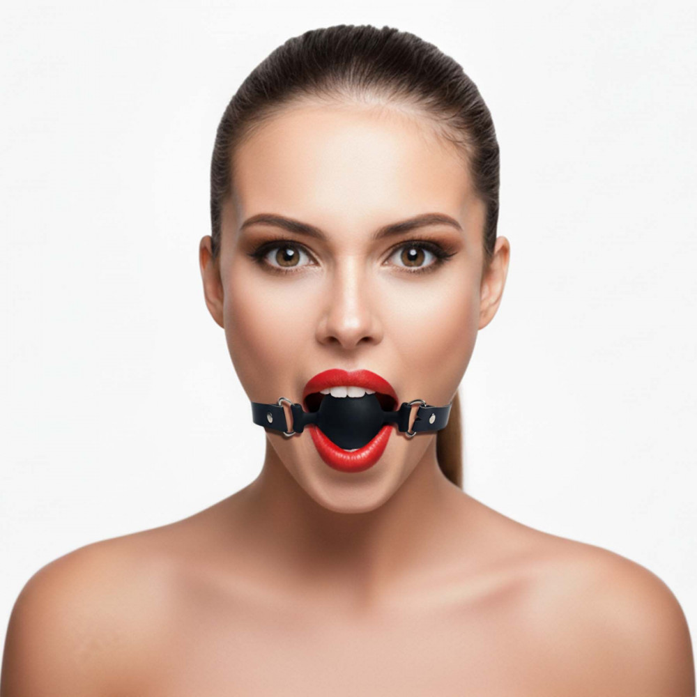 Пов'язки на очі, кляпи, затискачі - Кляп силіконовий з фалоімітатором Art of Sex - Phallus, екошкіра, чорний 1