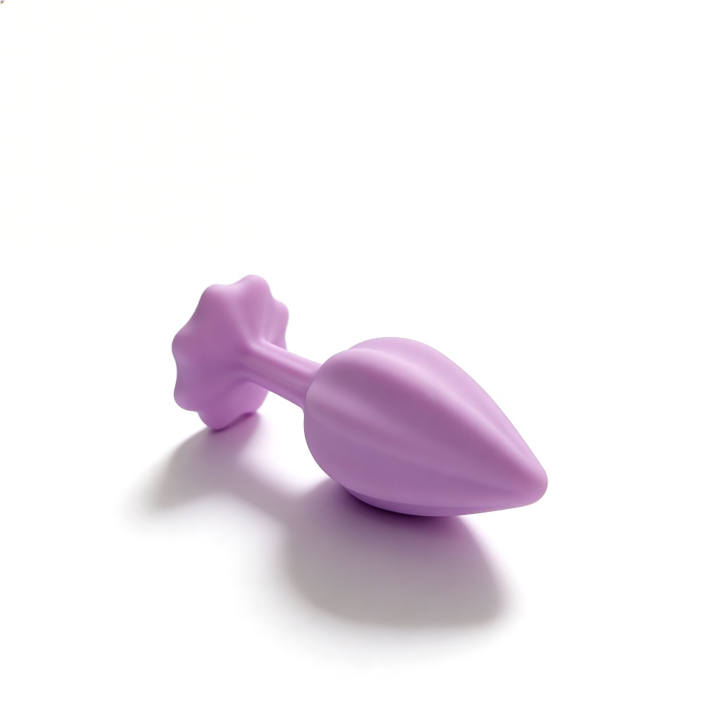 Анальные игрушки без вибрации - Анальная пробка рельефная ALUME, S, лиловая с белым пушком и сменным лиловым камнем, 7 х 2,8 см 7