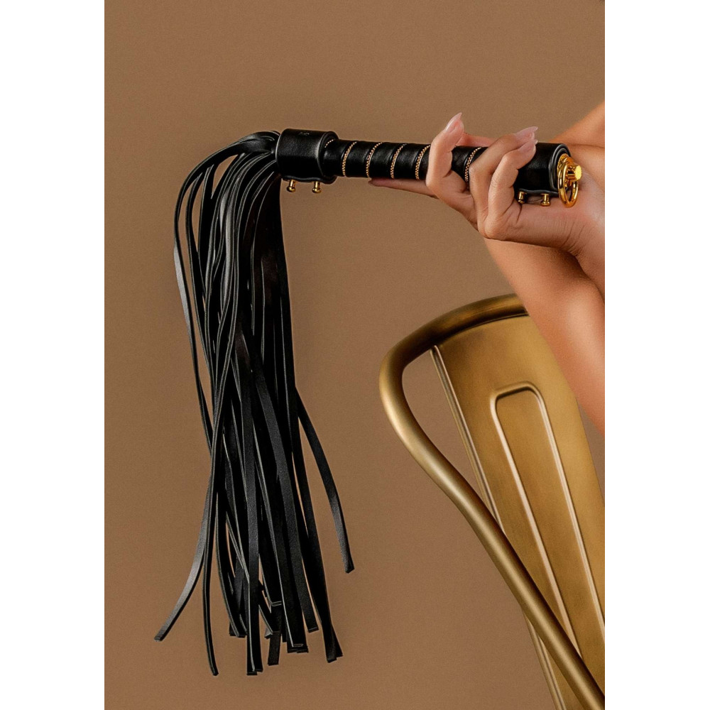 БДСМ игрушки - Флоггер TABOOM Studded Whip, черный, 54 см 1